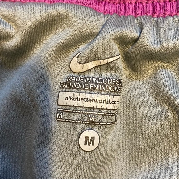 Nike shorts - Picture 3 of 3